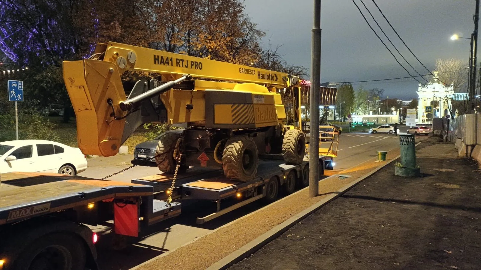 Аренда самоходного коленчатого подъемника Haulotte HA41 RTJ PRO (41 м.). 3