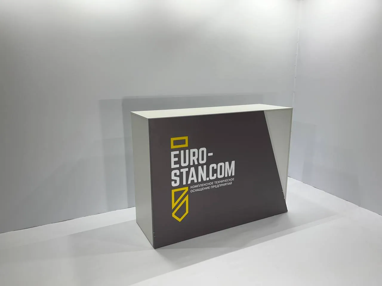 Аренда стойки 1500х536х1100, выставочные стенды и оборудование — Минск. 1