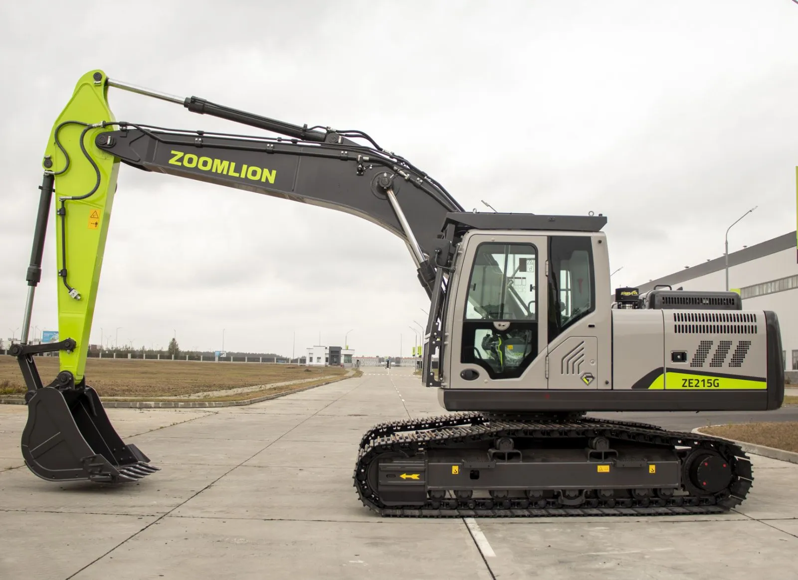 Аренда экскаватора гусеничного ZOOMLION ZE215G. 1