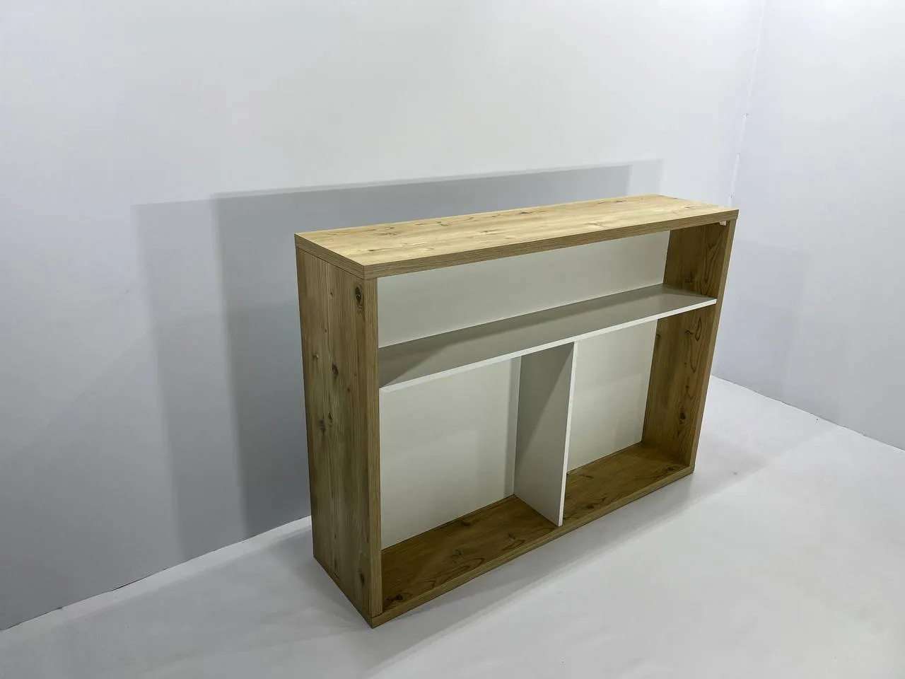 Аренда выставочных стоек с подсветкой 1550x400x1105 в Минске | Прокат оборудования. 1