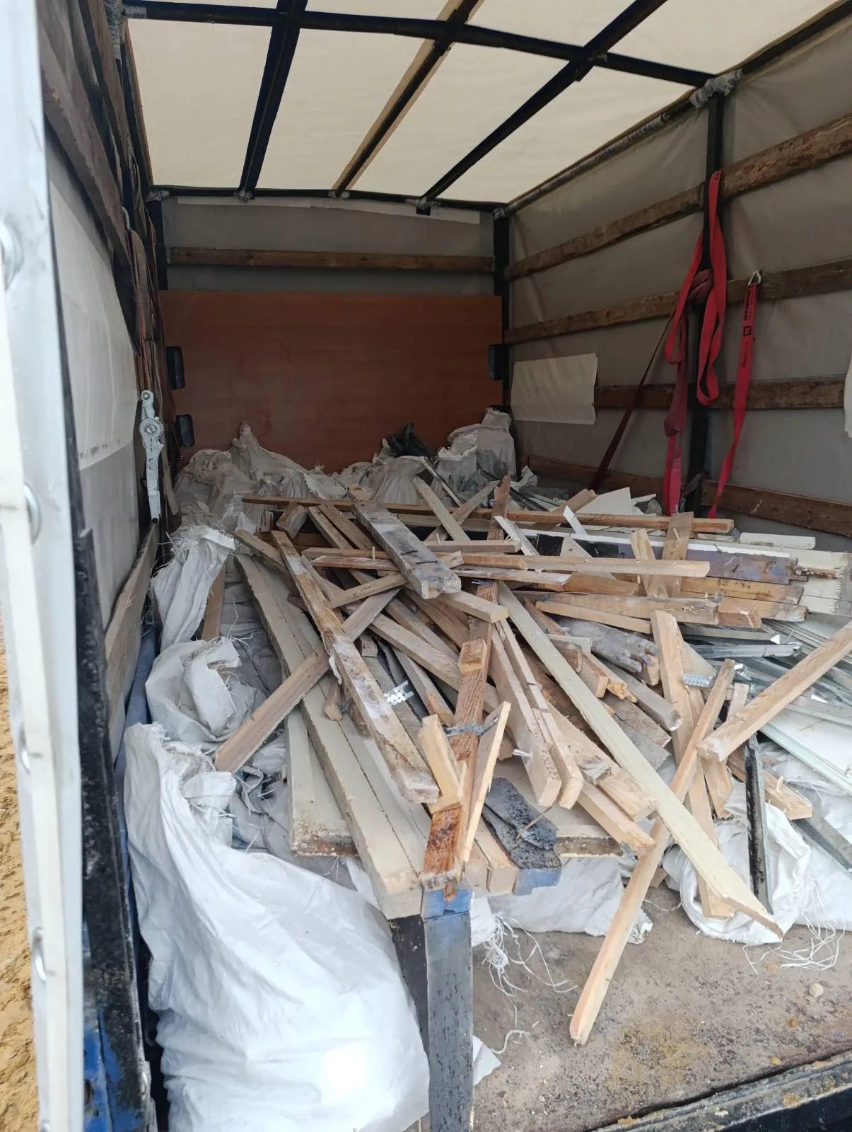 Транспортировка строительных материалов в Бресте. 1