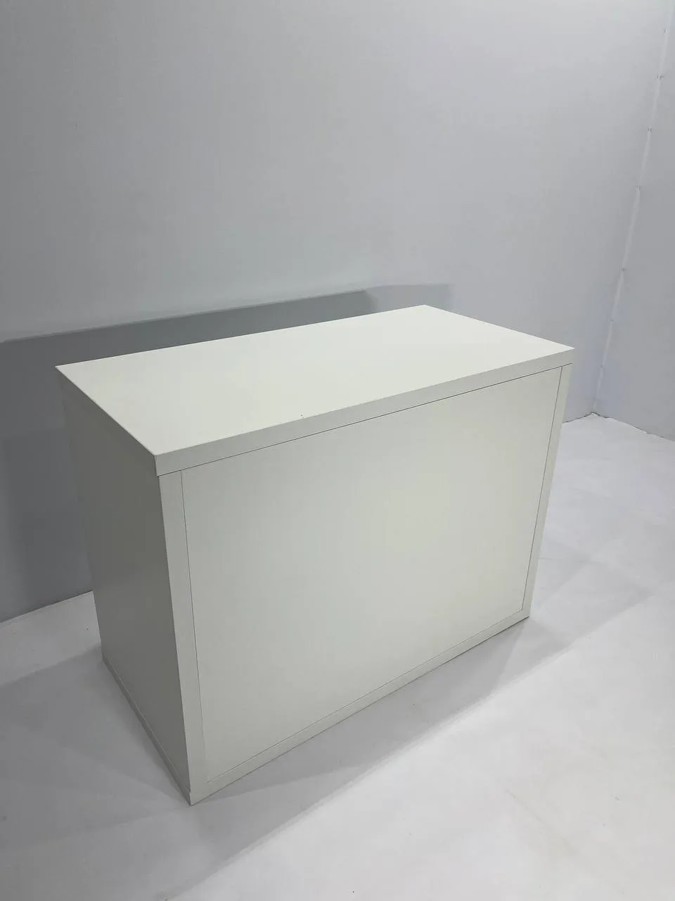 Аренда стойки 1000×500×750 в Минске | выставочные стенды, прокат оборудования. 1