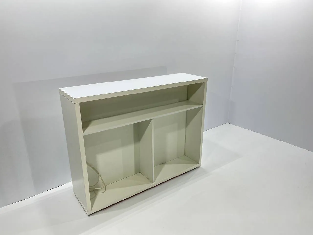 Аренда стойки с подсветкой 1400х400х1050 — выставочные стенды, мебель, оборудование Минск. 6