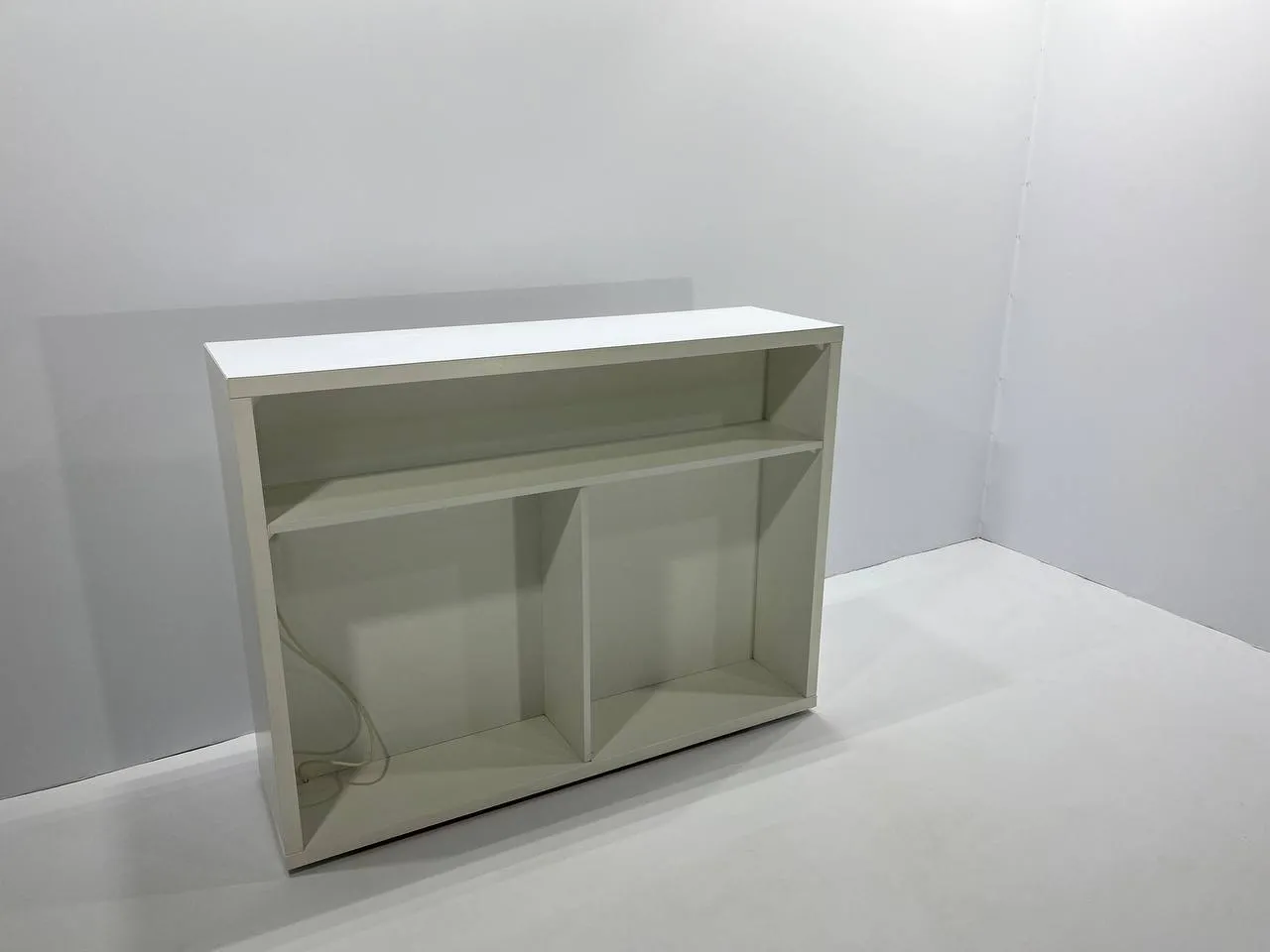 Аренда стойки с подсветкой 1400х400х1050 — выставочные стенды, мебель, оборудование Минск. 5