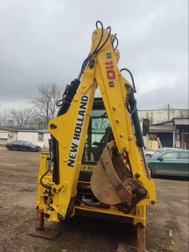 Экскаватор-погрузчик New Holland LB110B в аренду. 1 Экскаватор-погрузчик New Holland LB110B в аренду. 1