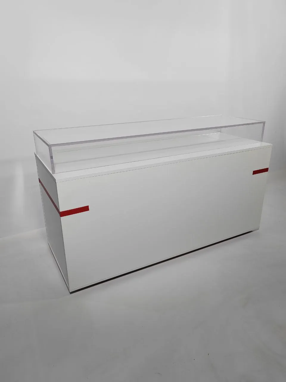 Аренда выставочных стоек 1500х600х710 и стеклянных колб Минск. 3