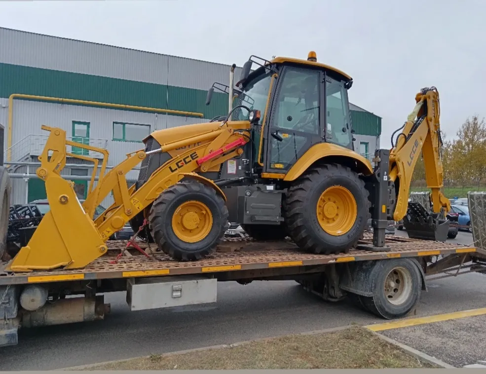 Аренда экскаватора погрузчика с гидромолотом и гидробуром.. 4