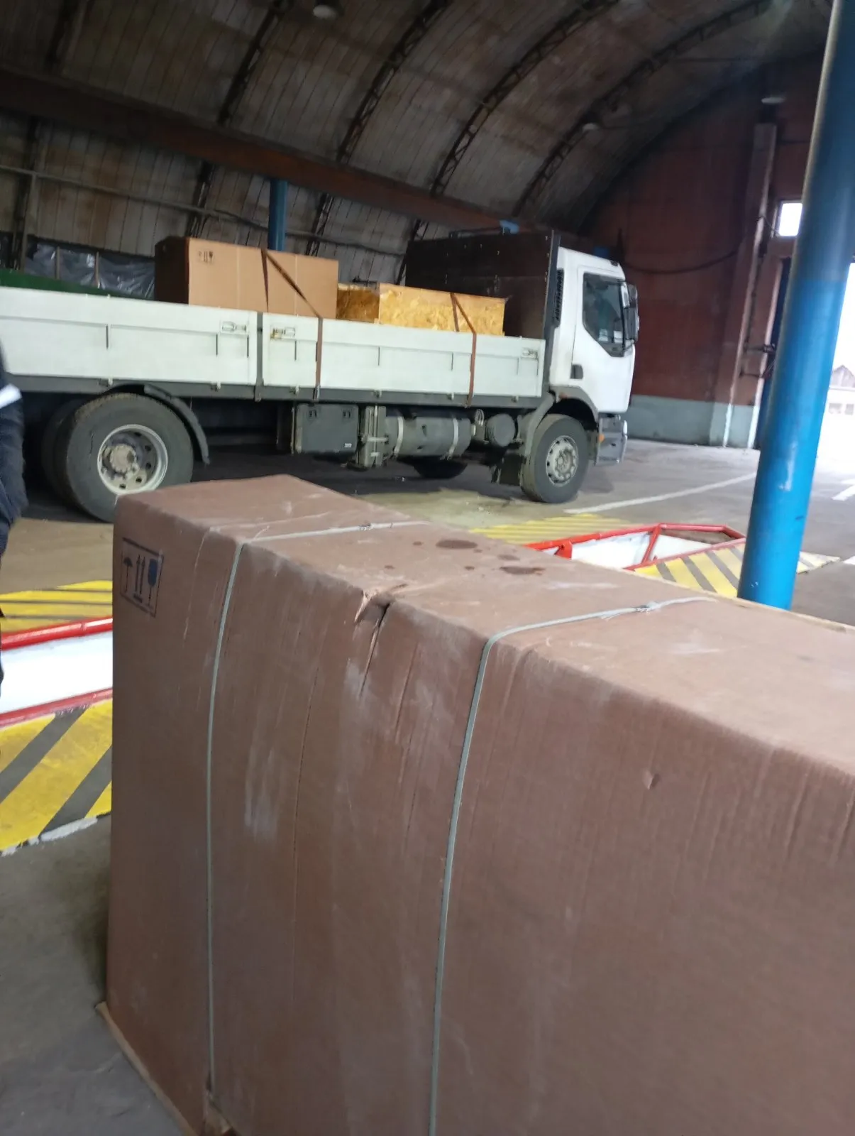 Аренда манипулятора в Минске — грузоперевозки и установка. 1