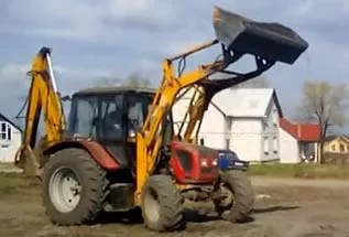 Аренда экскаватора-погрузчика 6,35 т Амкодор 702Е в Могилеве. 1 Аренда экскаватора-погрузчика 6,35 т Амкодор 702Е в Могилеве. 1