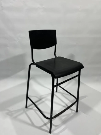 Прокат чёрных барных стульев в Минске — аренда мебели для бизнес-мероприятий