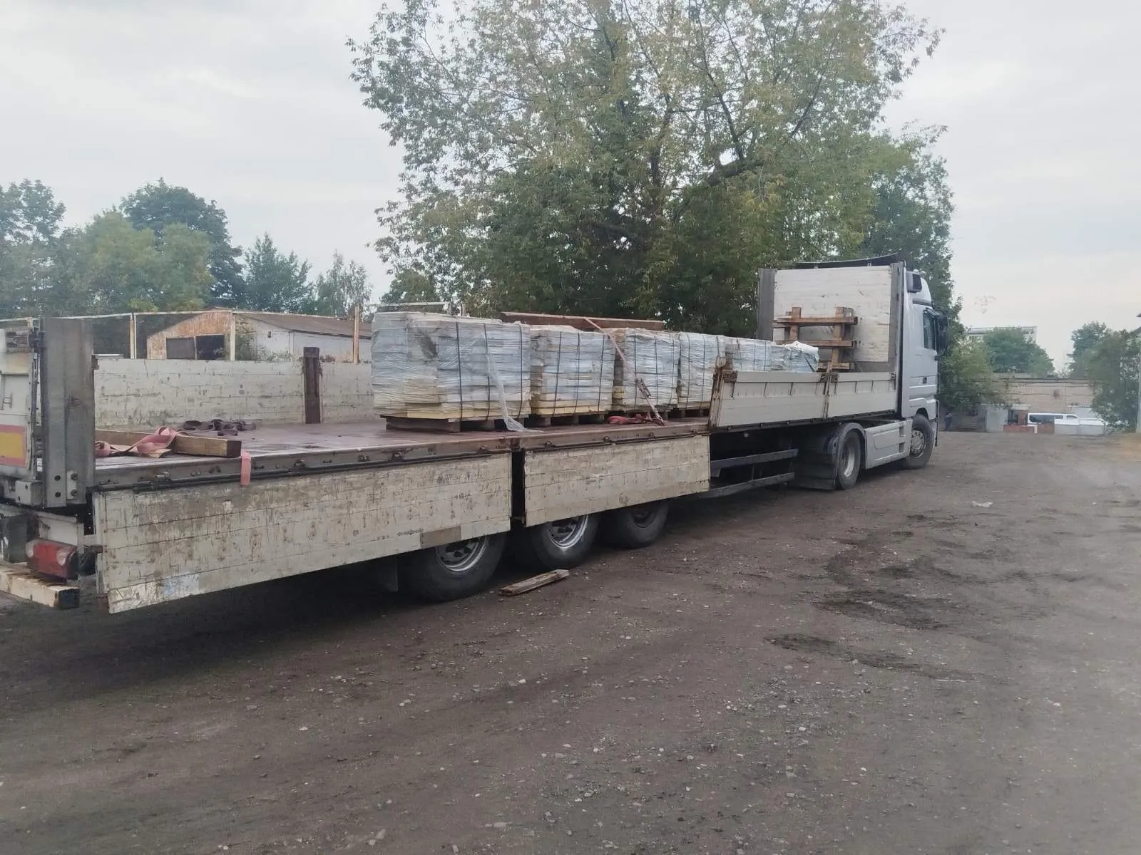 Аренда длинномера: перевозки от 1 до 22 тонн. 1