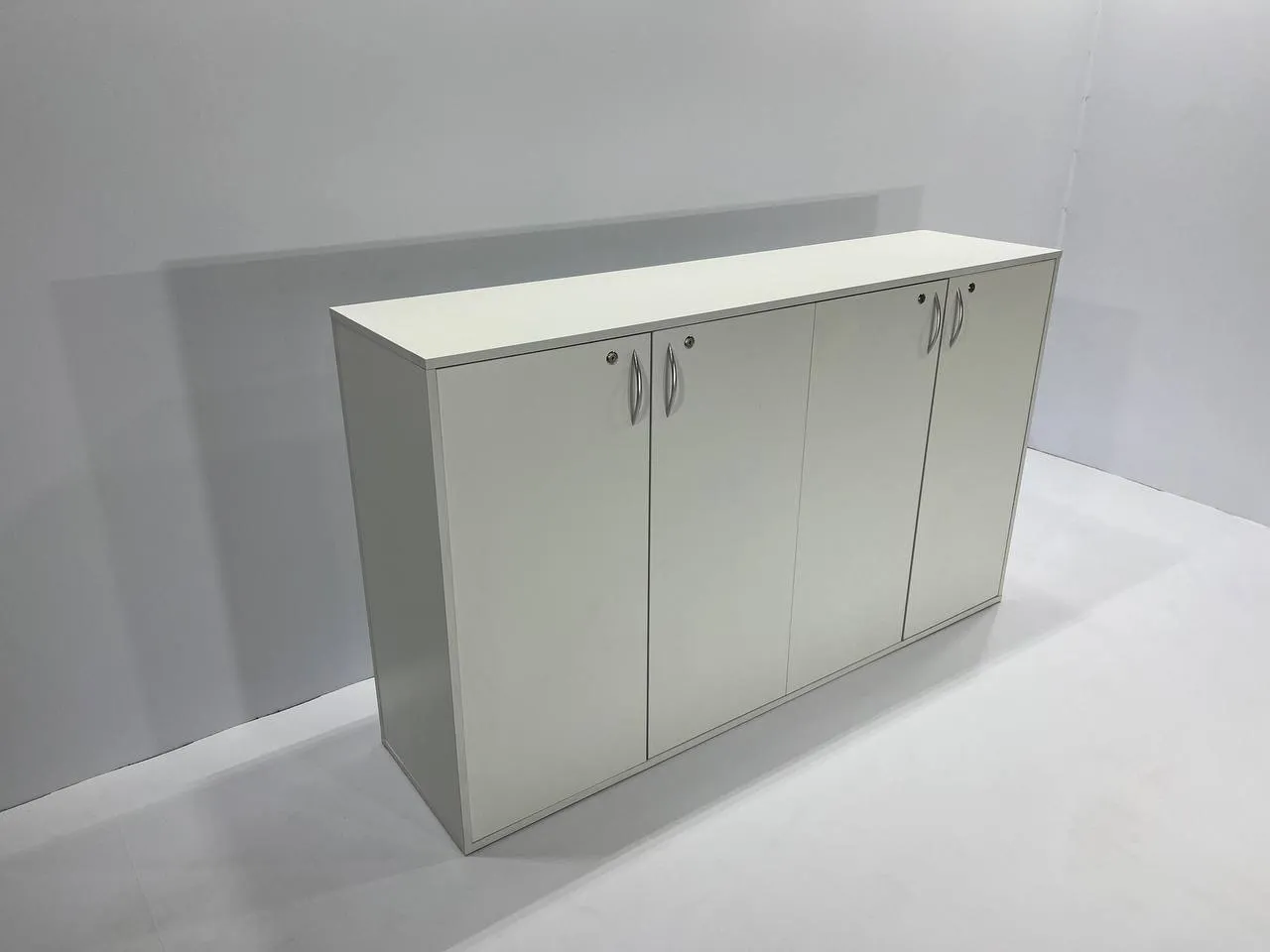 Аренда выставочных стойок 1800х450х1055 в Минске | ТОТЕМ13М. 3