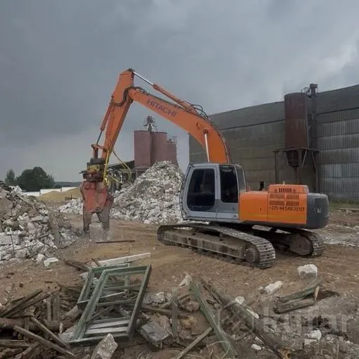 Экскаватор HITACHI EX215 с доп оборудованием. 1