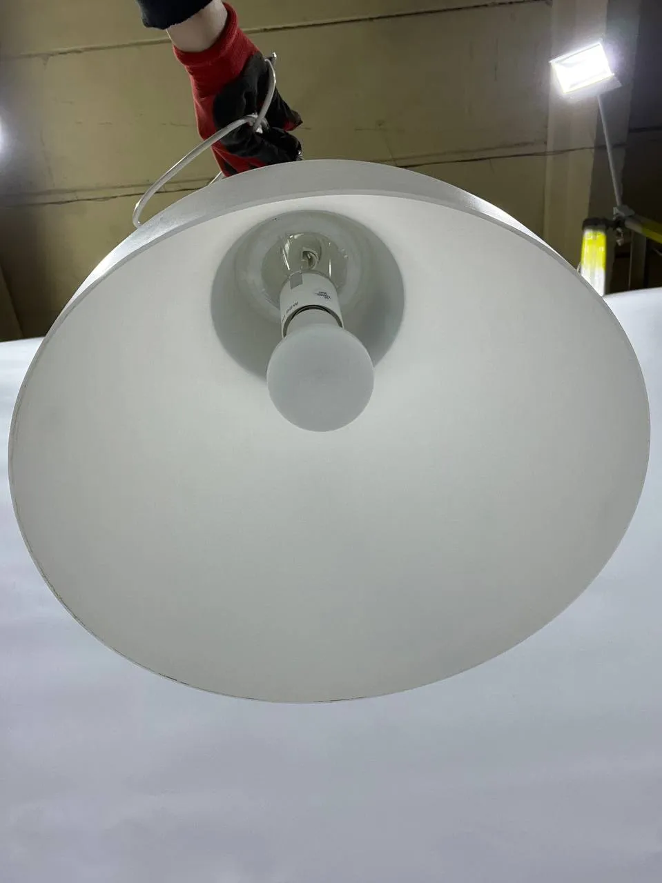 Аренда белых светильников Ø280 мм — Минск, прокат для мероприятий. 2