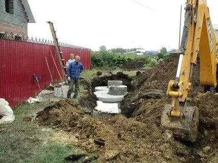 Выгребная яма экскаватором Гродно. 1