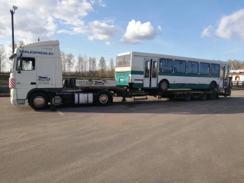 Перевозка автобуса тралом — аренда тралов в Минске и Беларуси