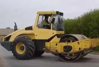 Аренда грунтового виброкатка 15,7 т Bomag BW 216 D-3 в Бресте. 1