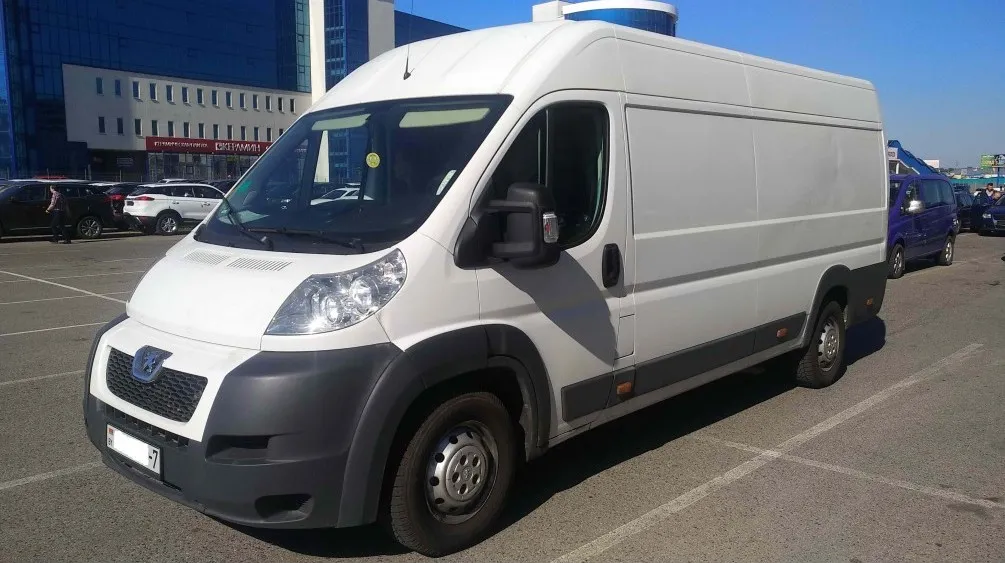 Прокат Peugeot Boxer Maxi. 1