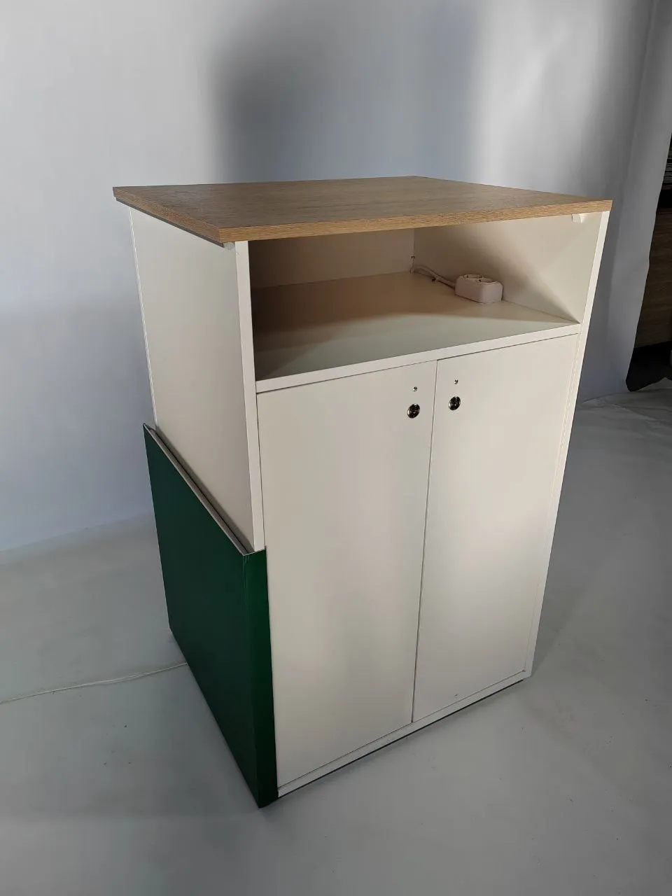 Аренда стойки с подсветкой 720×600×1100 в Минске | стенды и оборудование. 2