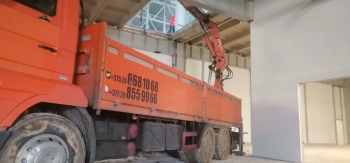 Перевозка силикатных блоков гидроманипулятором в Минске — услуги до 40 тонн