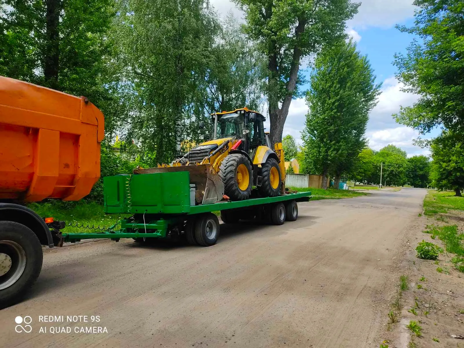 Аренда экскаватора-погрузчика в Могилёве и области – любые земляные работы. 3