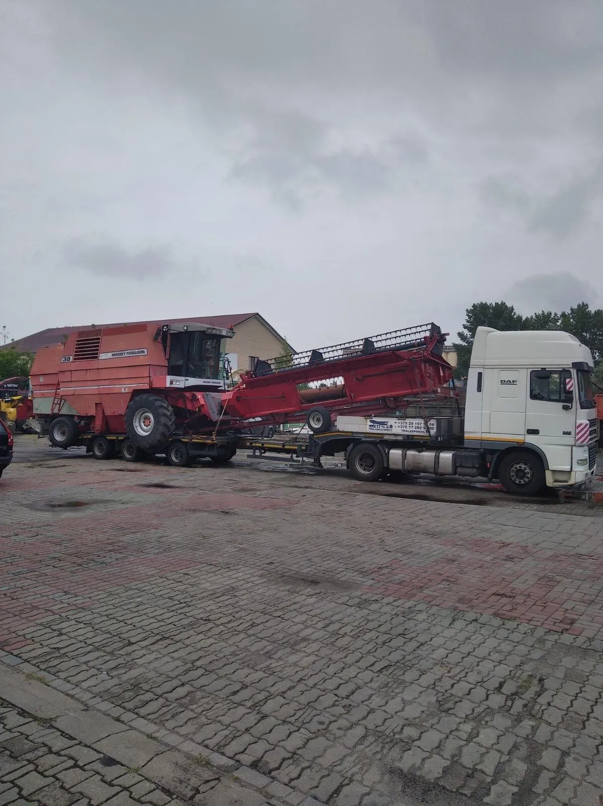Перевозка комбайна тралом — аренда тралов в Минске и Беларуси. 1