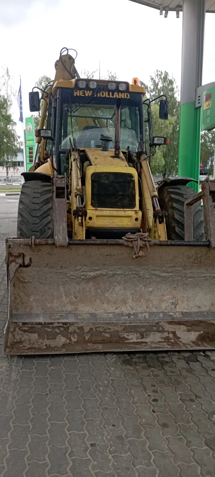 Аренда экскаватор-погрузчика New Holland в Могилеве — выгодно и быстро. 1