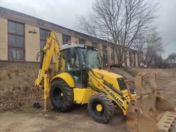 Экскаватор-погрузчик с экипажем New Holland LB110B в аренду