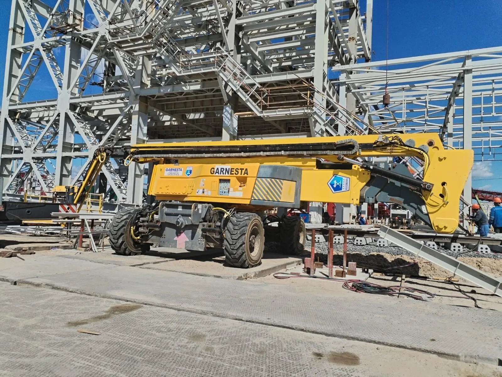 Аренда самоходного коленчатого подъемника Haulotte HA41PX (41 м.). 7