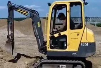 Аренда мини-экскаватора 1,6 т VOLVO EC15B XTV