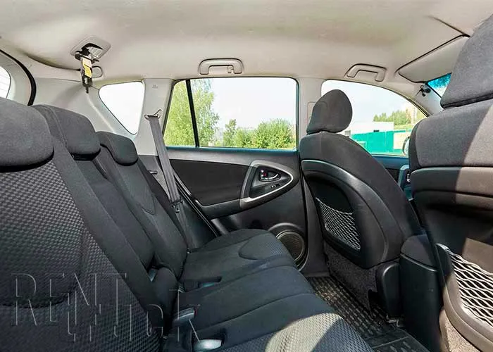 Аренда Toyota Rav4 в Минске. 4 Аренда Toyota Rav4 в Минске. 4