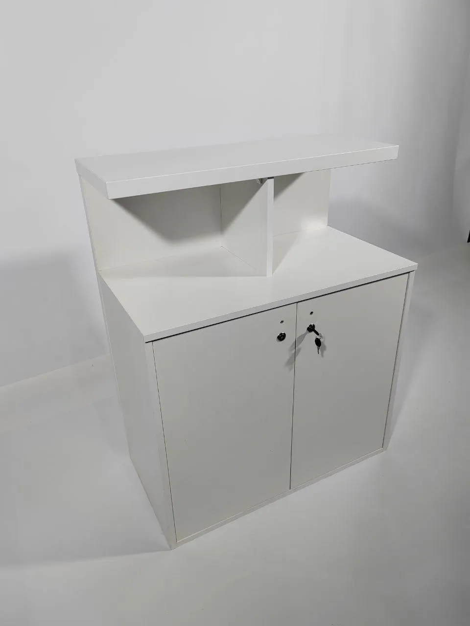 Аренда стойки с подсветкой 800×445×1000 в Минске | стенды и оборудование. 2