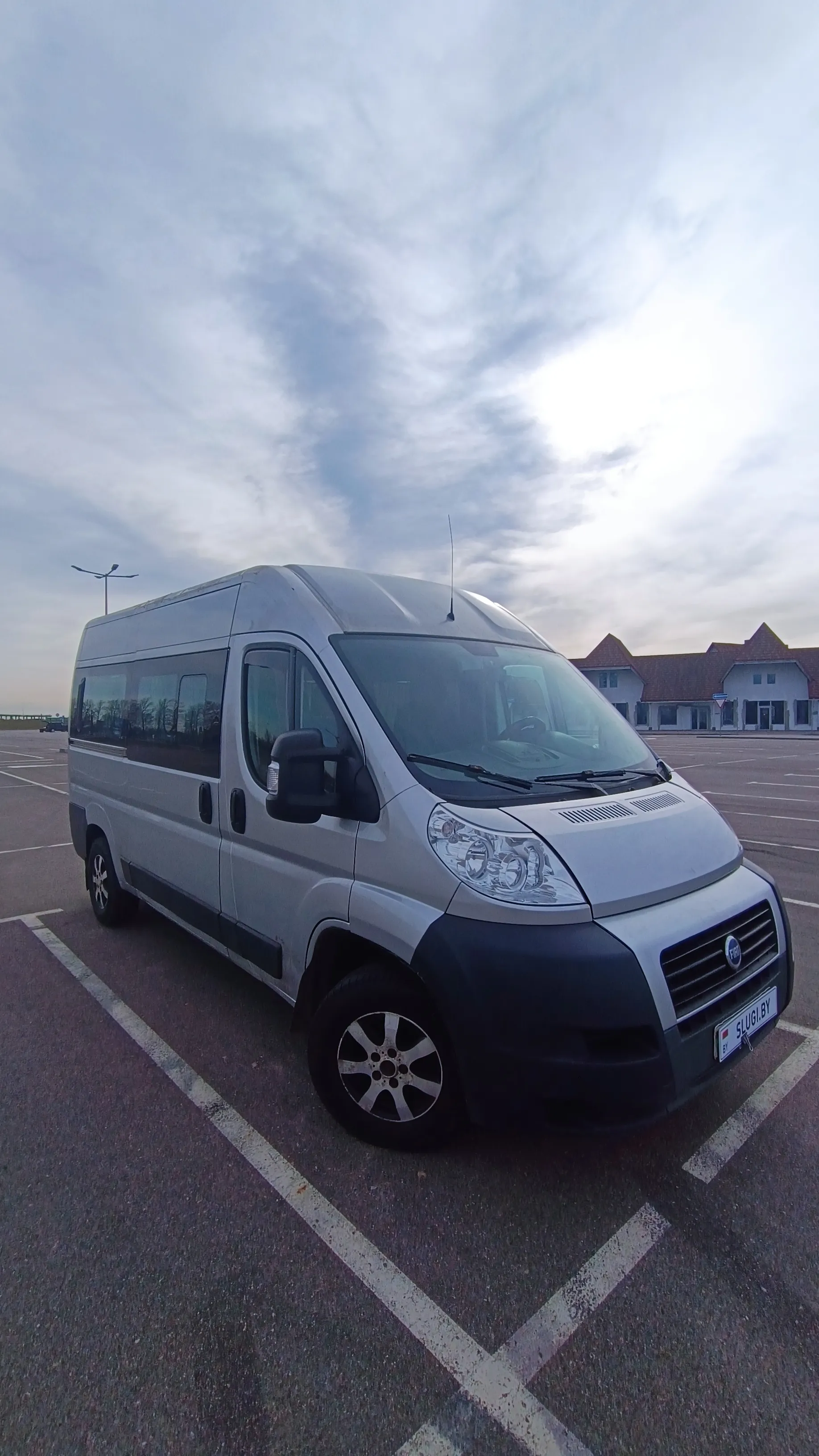 Аренда пассажирского микроавтобуса (8+1) в Минске. 8