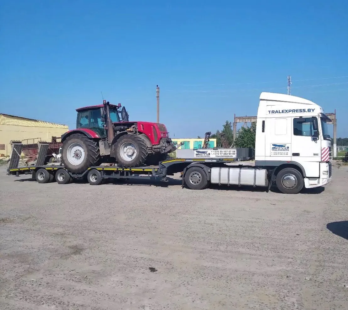 Перевозка трактора тралом — аренда тралов в Минске и Беларуси. 1