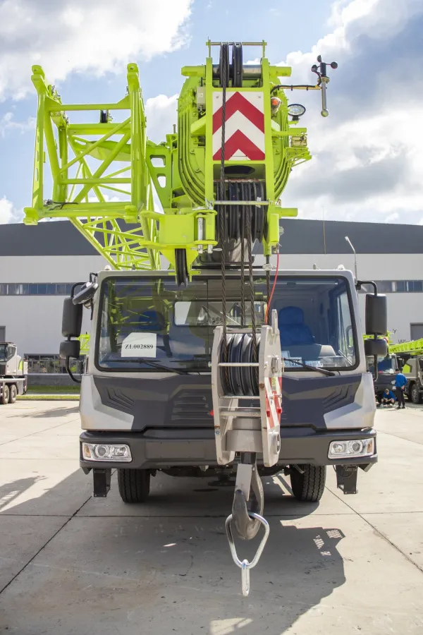 Аренда автокрана от 30 до 250 тонн Брест. 1