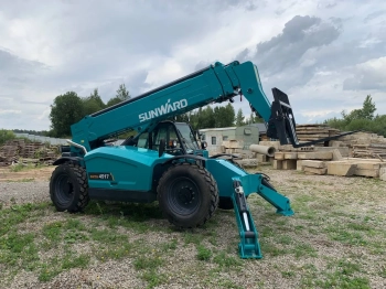 В аренду телескопический погрузчик Sunward SWTH4517 в Минске