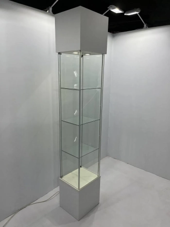 Аренда стеклянной витрины 425×365×2370 мм в Минске | ТОТЕМ13М