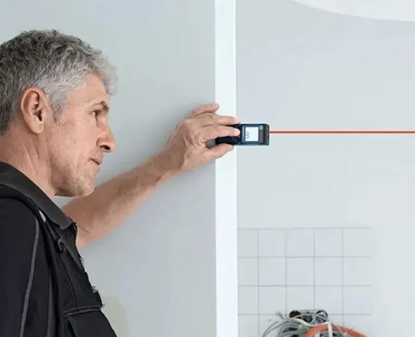 Лазерный дальномер (рулетка) Bosch GLM 40 Professional. 3