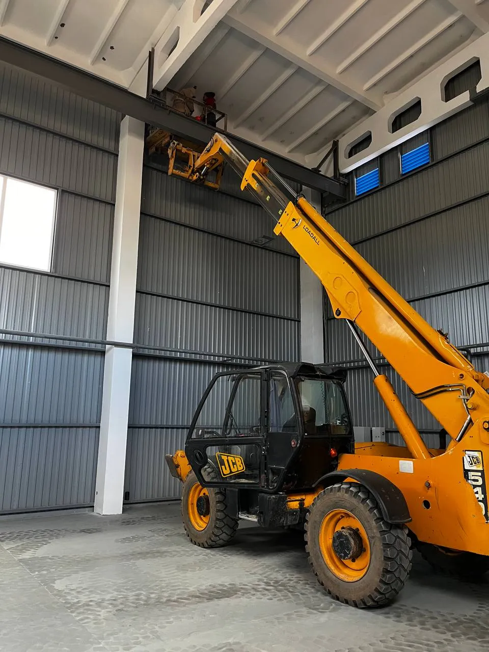 Аренда телескопического погрузчика JCB. 1