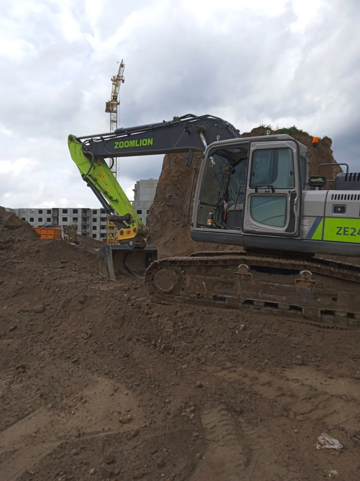 Аренда гусеничного экскаватора в Гродно. 3