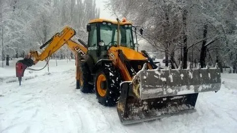 Услуги экскаватора-погрузчика с челюстным передним ковшом Гродно. 1