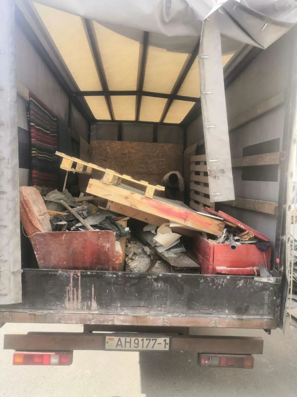 Грузовая перевозка мебели в Бресте. 1