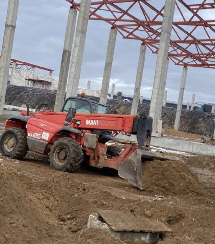 Телескопический погрузчик Manitou MVT 1332 (Работаем с НДС). 3