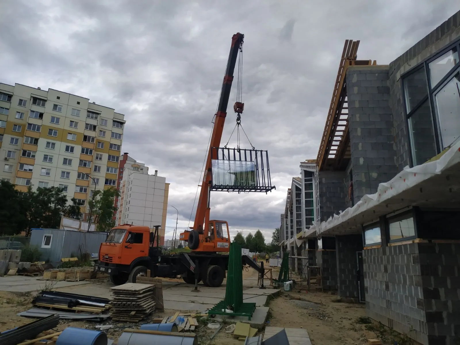 Подъем и установка конструкций на многоэтажные здания. 2