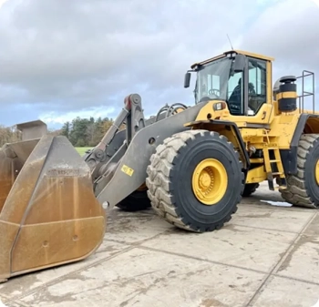 Аренда фронтального погрузчика Volvo L220F в Минске