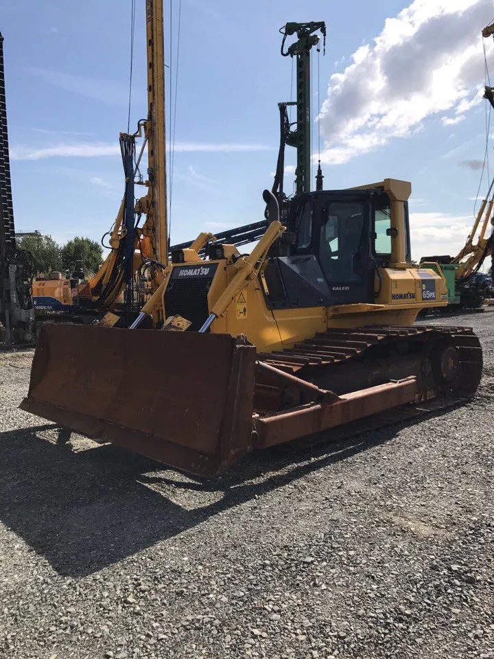 Аренда бульдозера Komatsu d65-PX15. 1