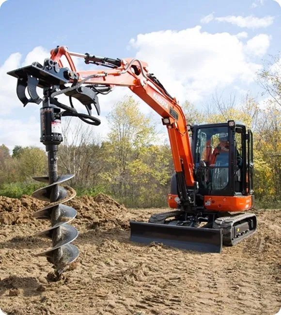 Аренда ямобура на мини-экскаваторе в Минске. 1