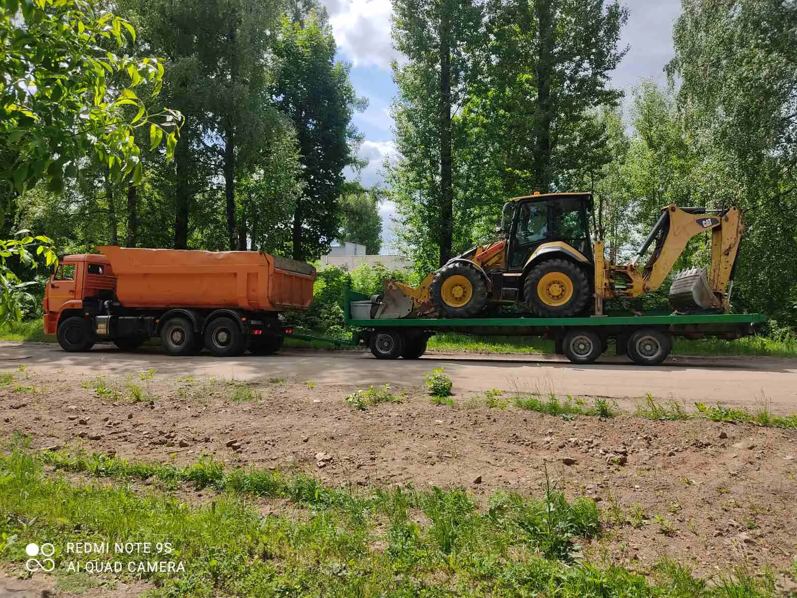 Аренда экскаватора-погрузчика в Могилёве и области – любые земляные работы. 4