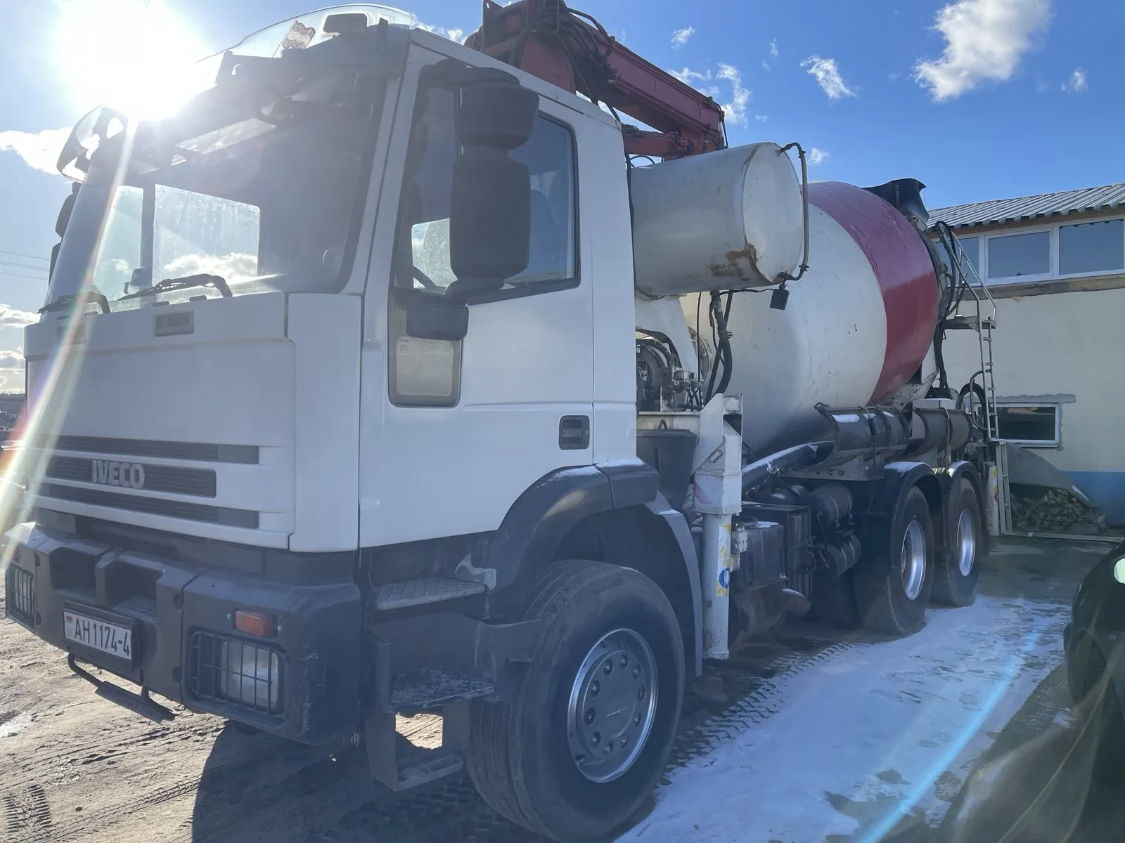 Доставка бетона автобетоносмесителем с насосом. 1
