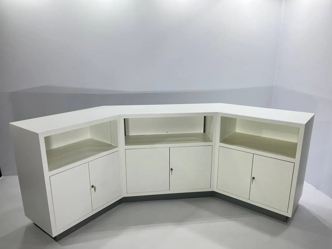 Аренда стойки с подсветкой 2825х500х1000 Минск | ТОТЕМ13М. 5